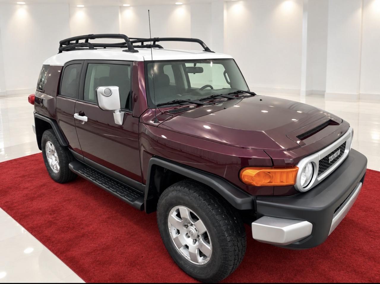 2007 Toyota FJ Cruiser 4WD - Outstanding Condition Trade-In Photo