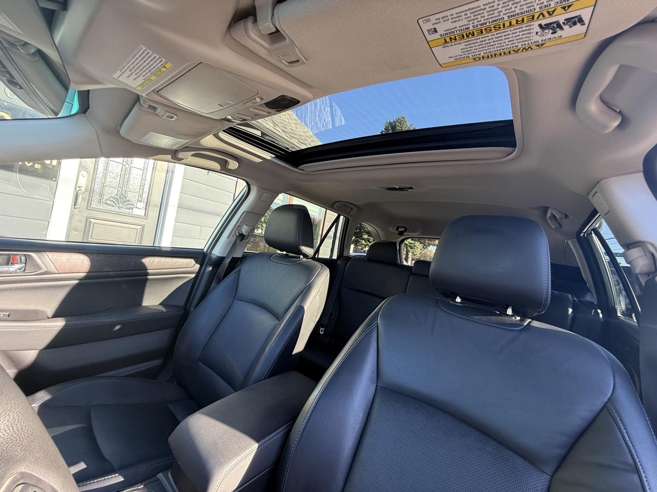 2017 Subaru Outback LIMITED Photo