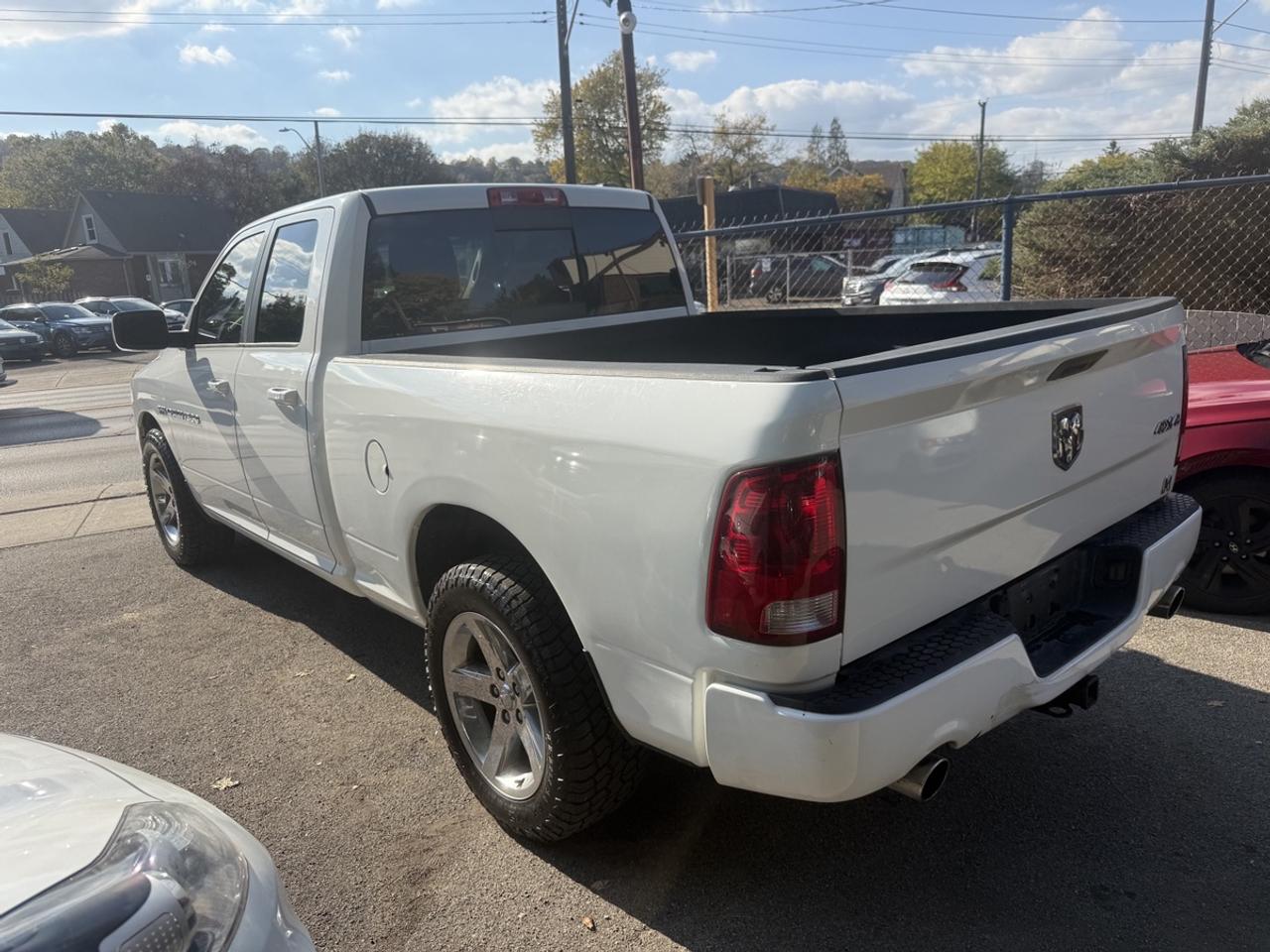 2012 Dodge Ram SPORT Photo