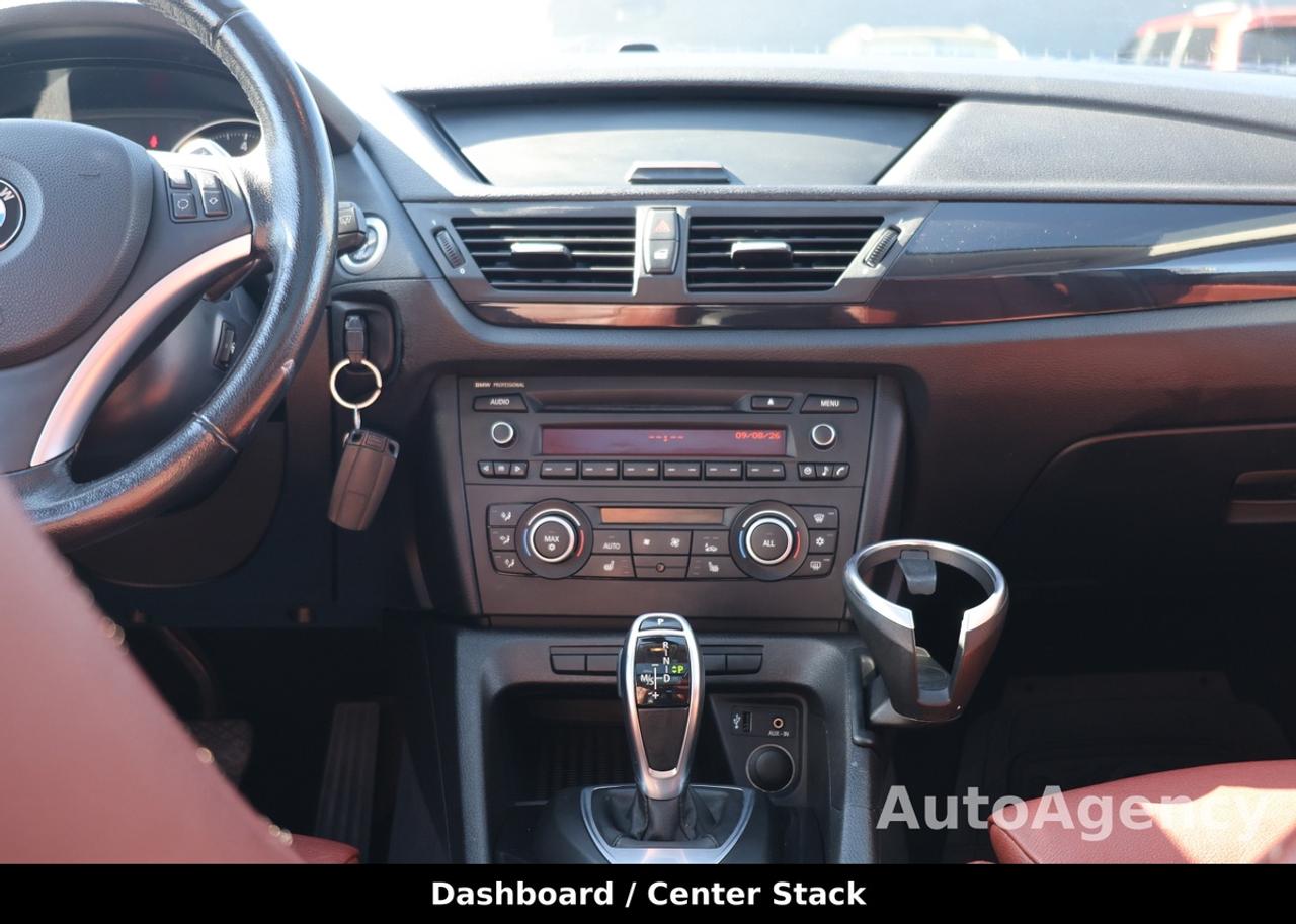 2012 BMW X1 xDrive28i Photo