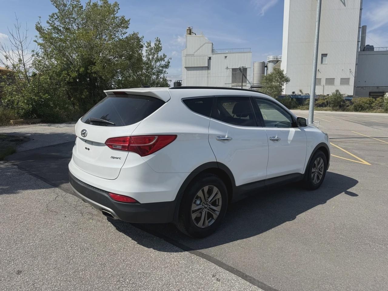 2015 Hyundai Santa Fe Sport Premium Photo