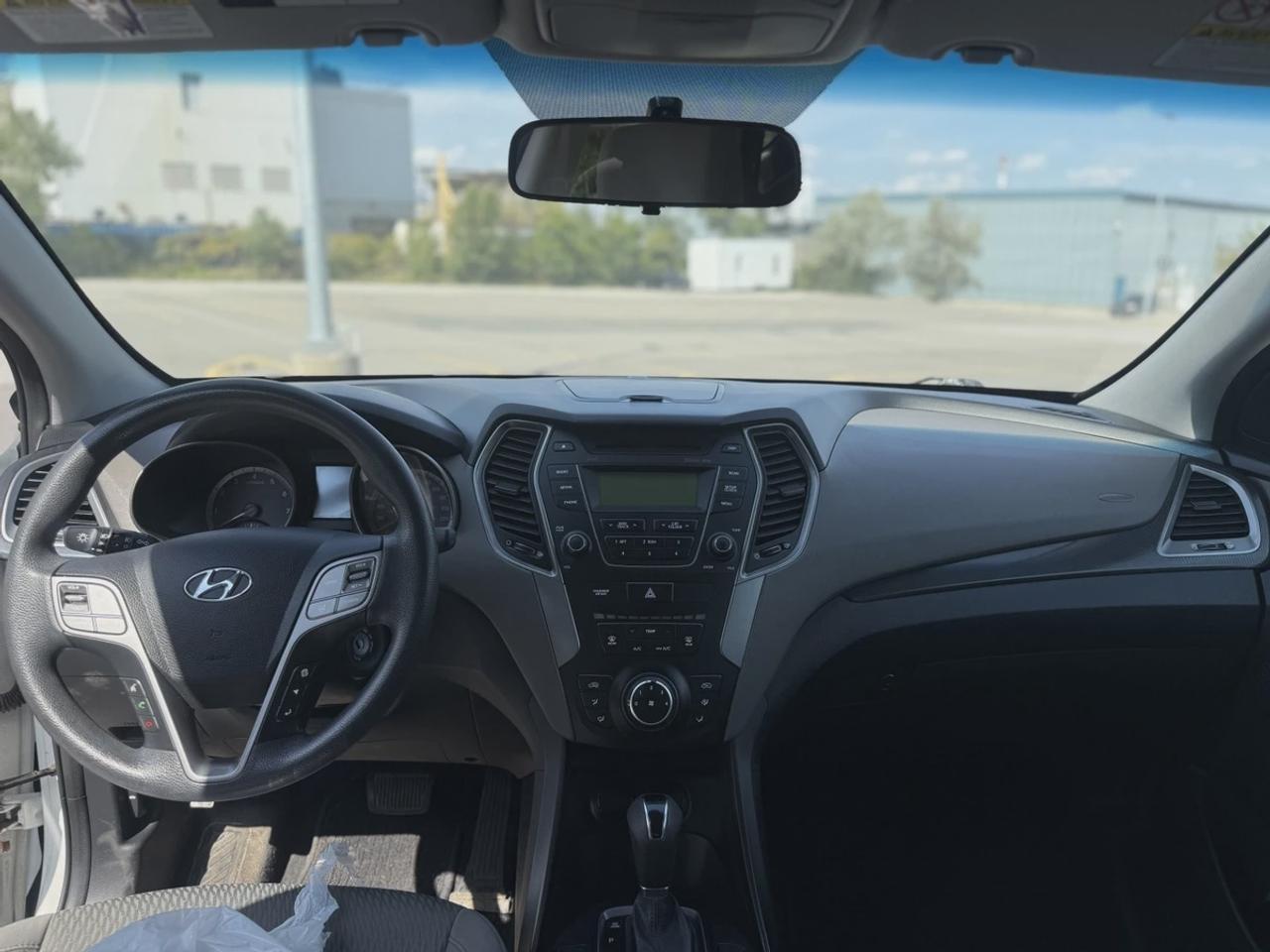 2015 Hyundai Santa Fe Sport Premium Photo