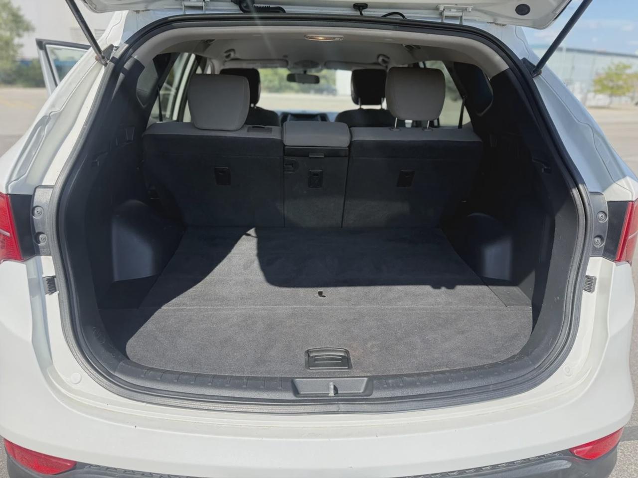 2015 Hyundai Santa Fe Sport Premium Photo