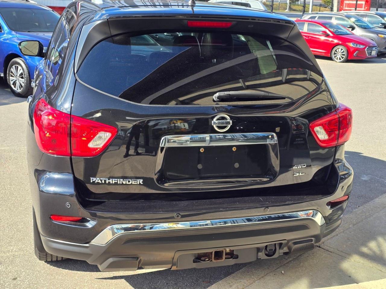 2017 Nissan Pathfinder 4WD 4DR SL Photo4