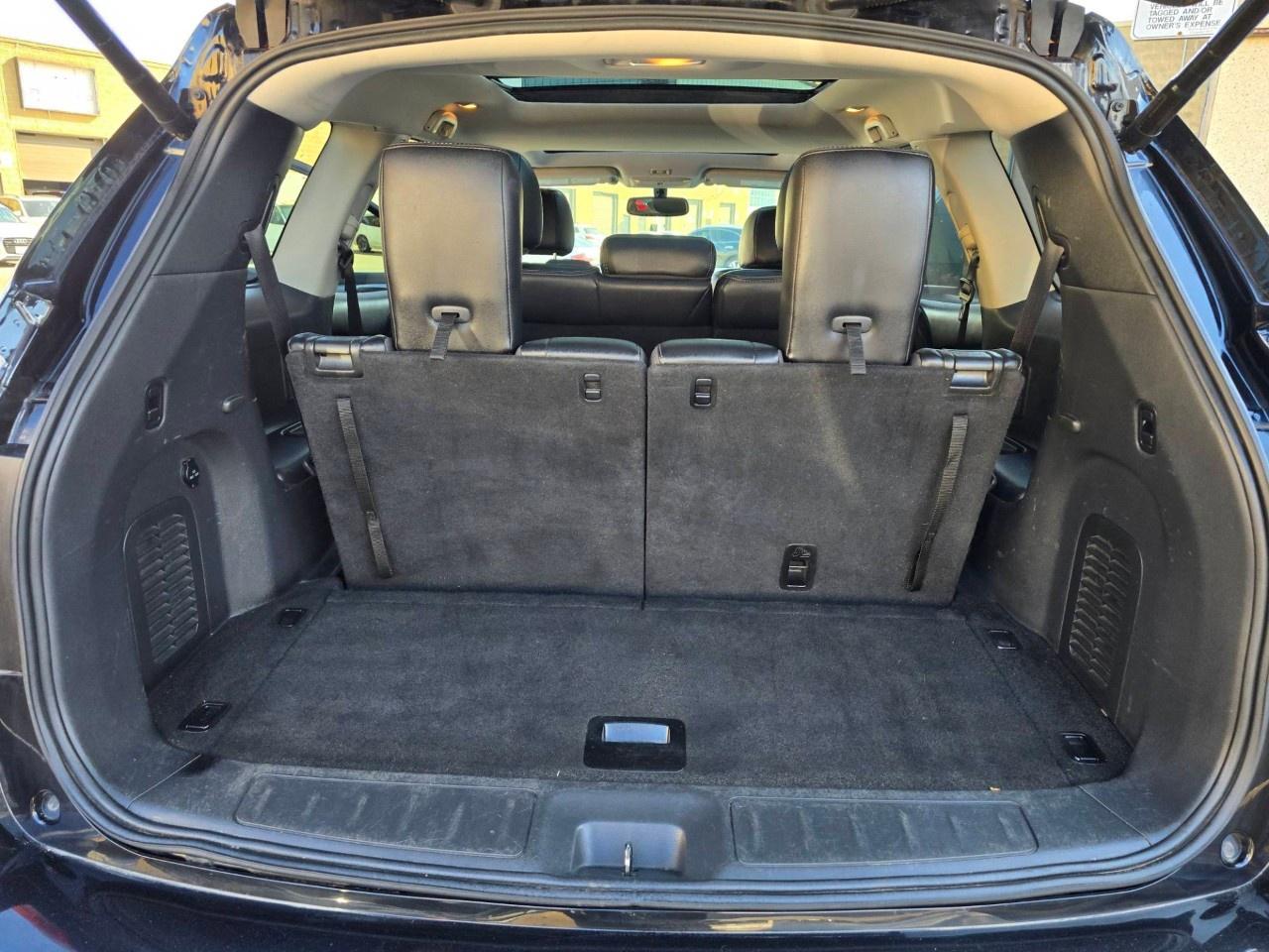 2017 Nissan Pathfinder 4WD 4DR SL Photo