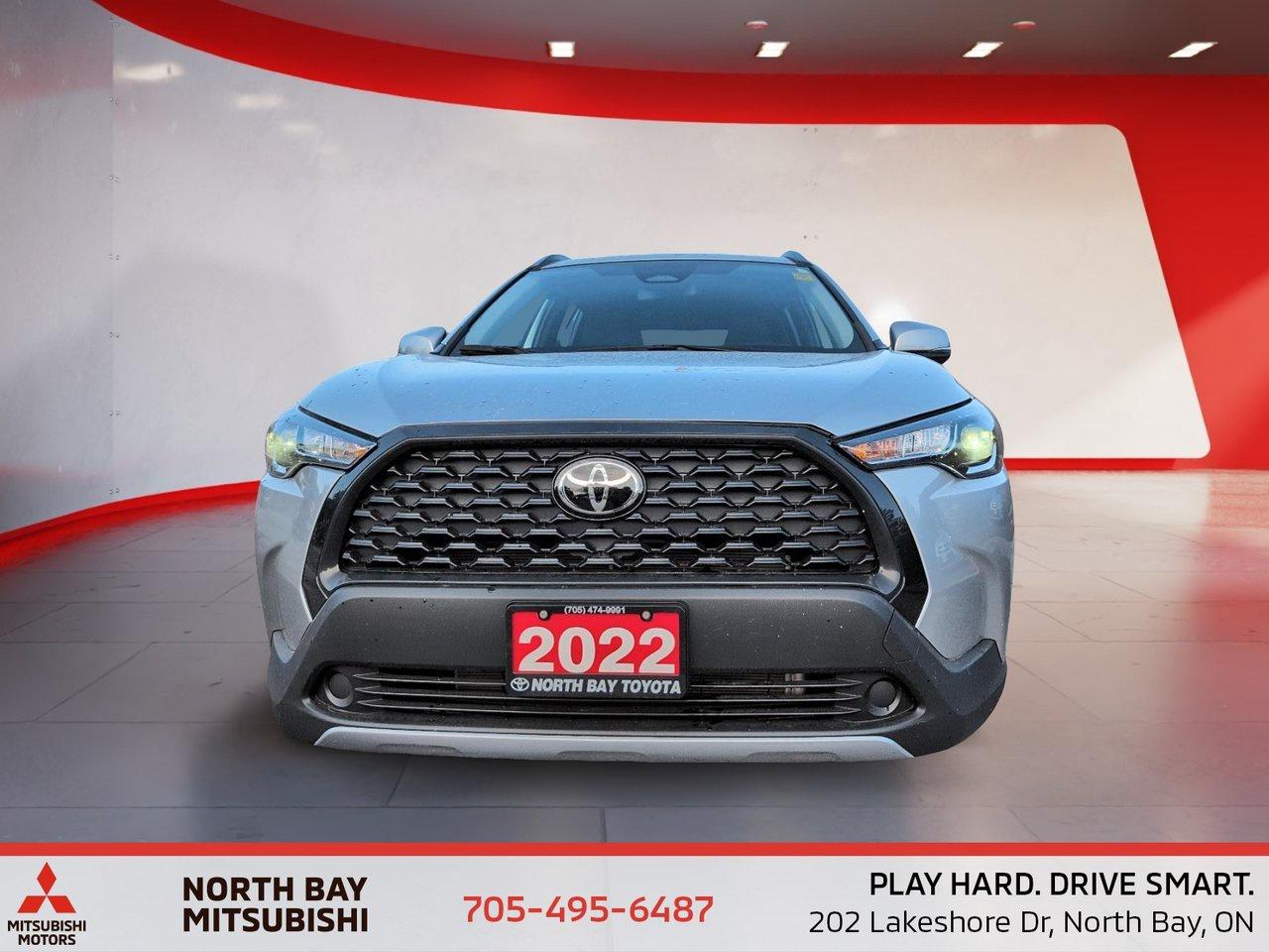 2023 Toyota Corolla Cross LE Photo1