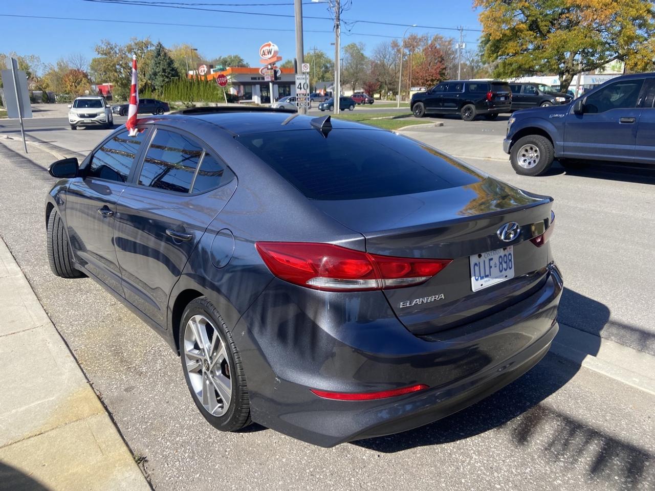 2017 Hyundai Elantra SE Photo
