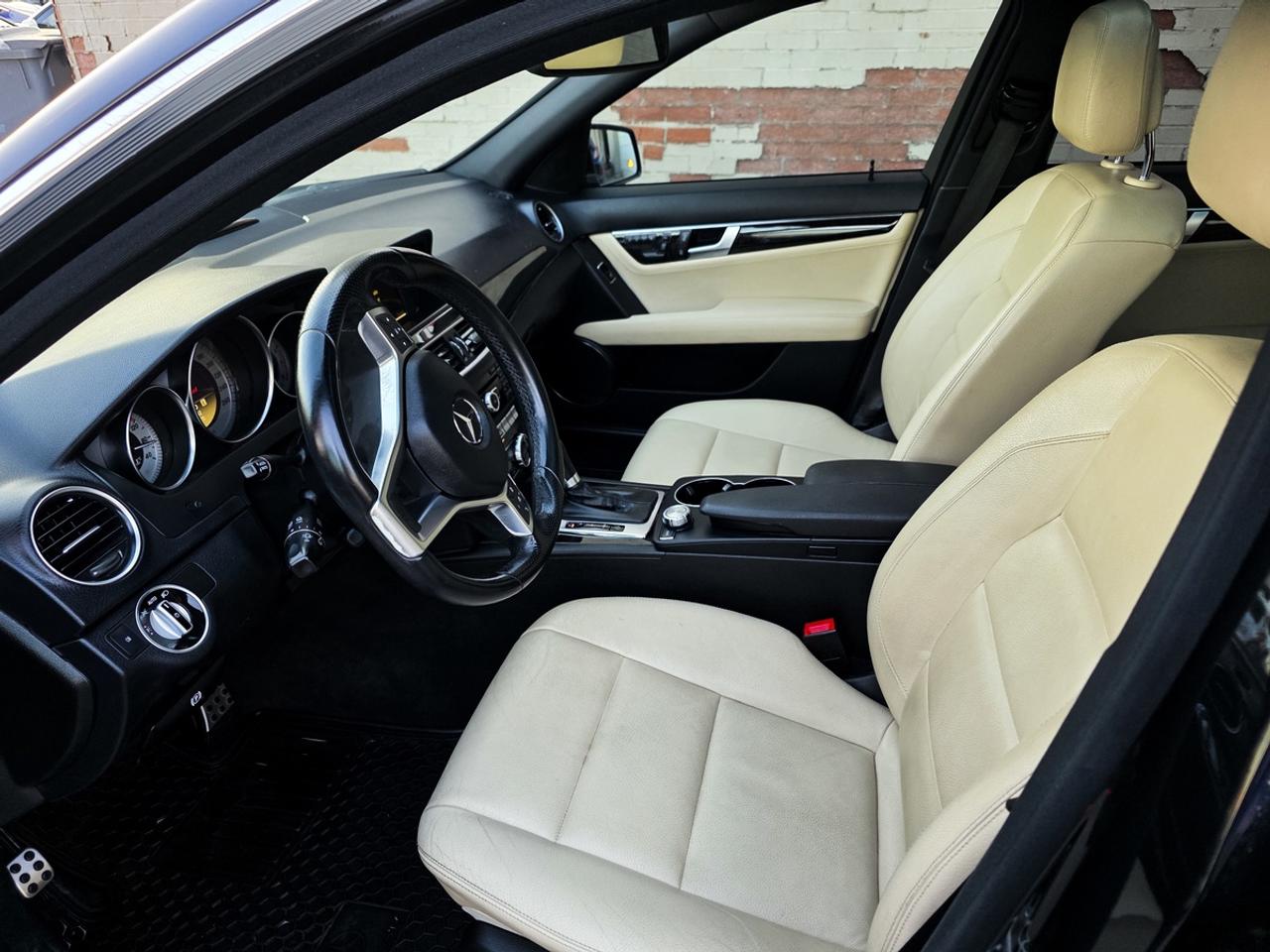 2012 Mercedes-Benz E-Class E350 Photo