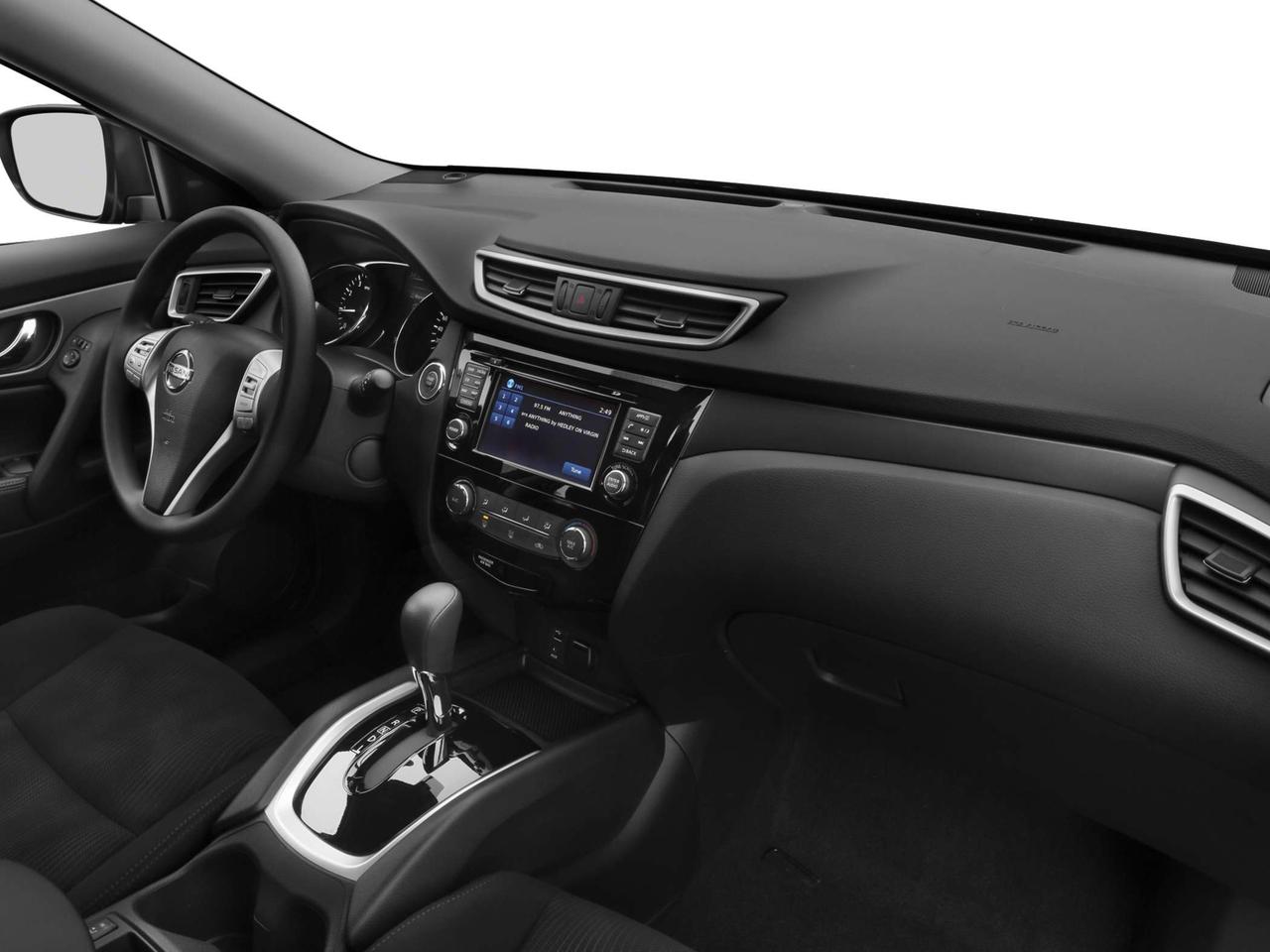2016 Nissan Rogue SV Photo