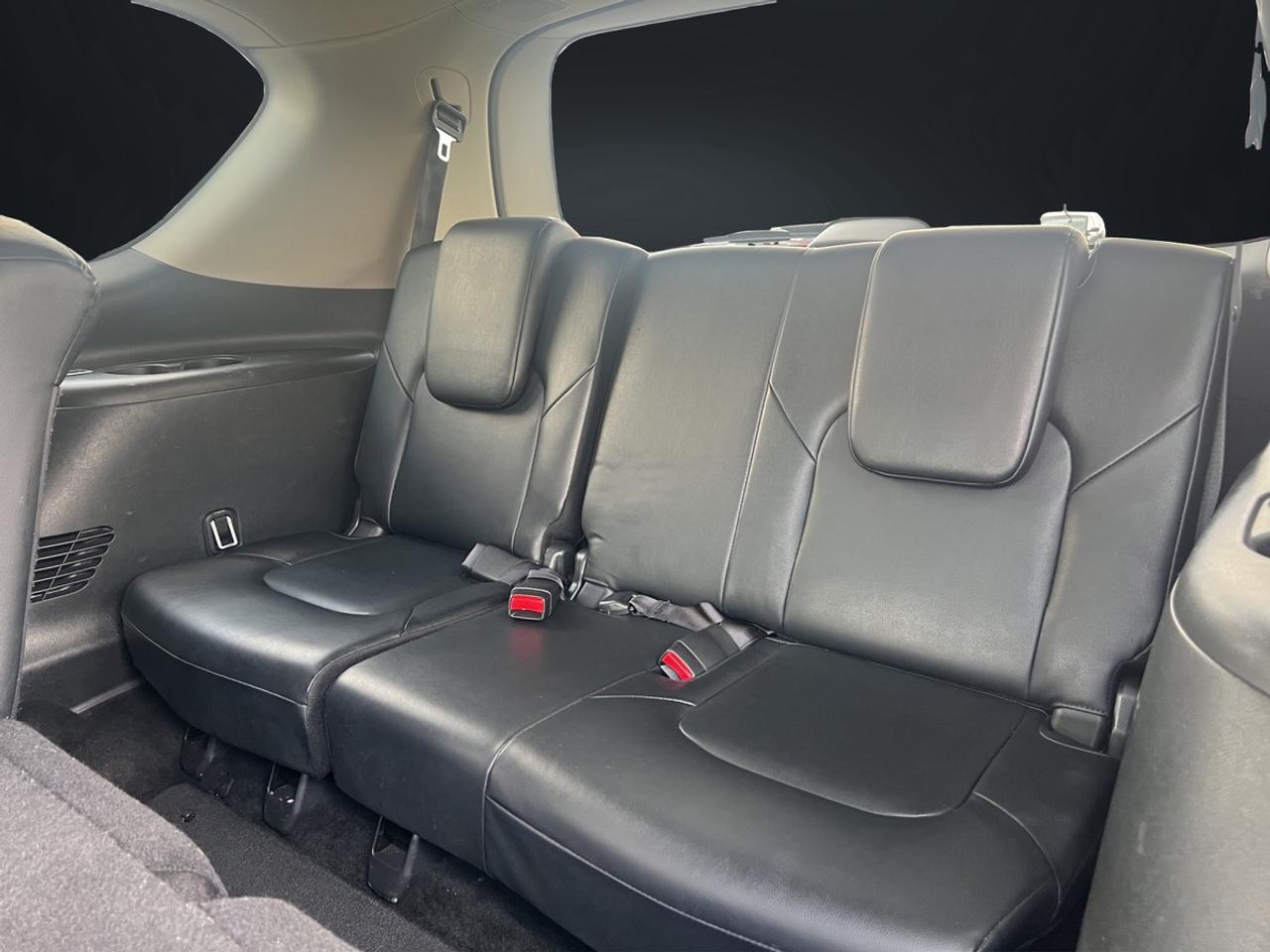 2024 Nissan Armada SL Photo