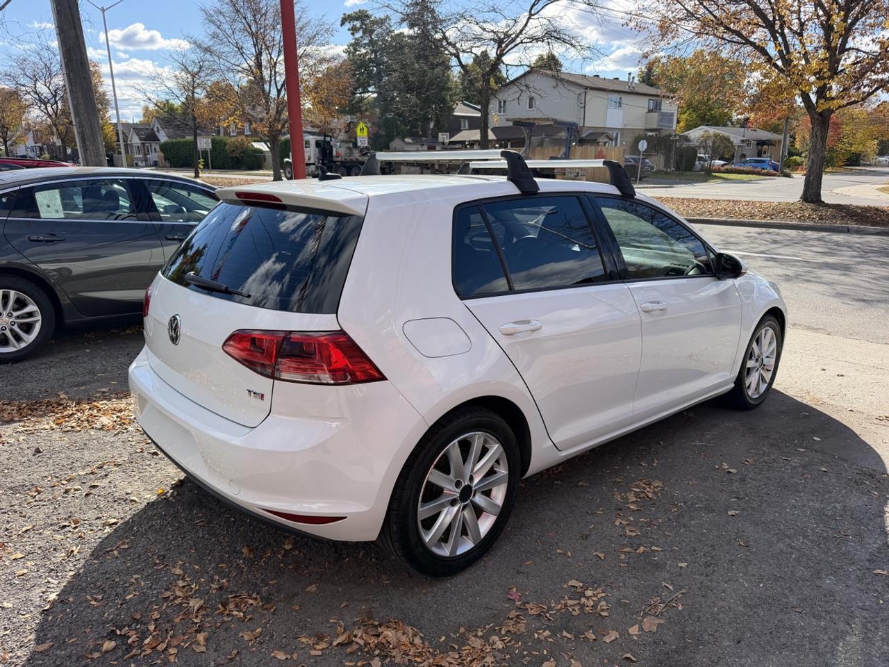 2015 Volkswagen Golf 1.8 TSI Photo
