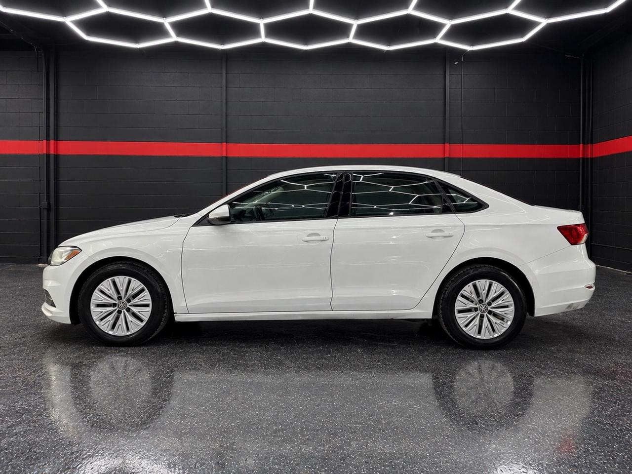 2019 Volkswagen Jetta SE Photo