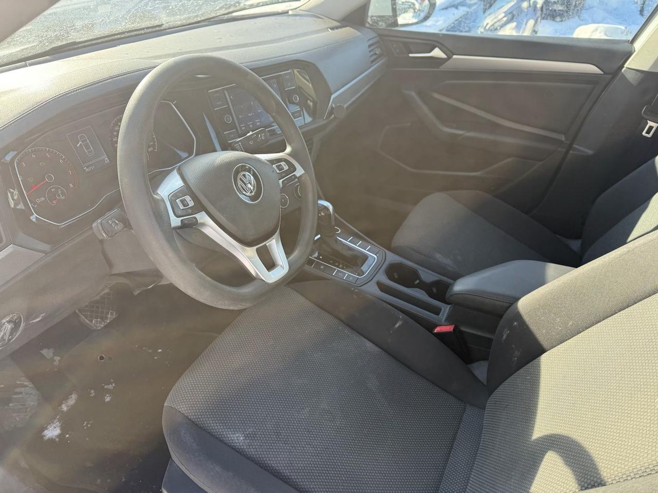 2019 Volkswagen Jetta SE Photo