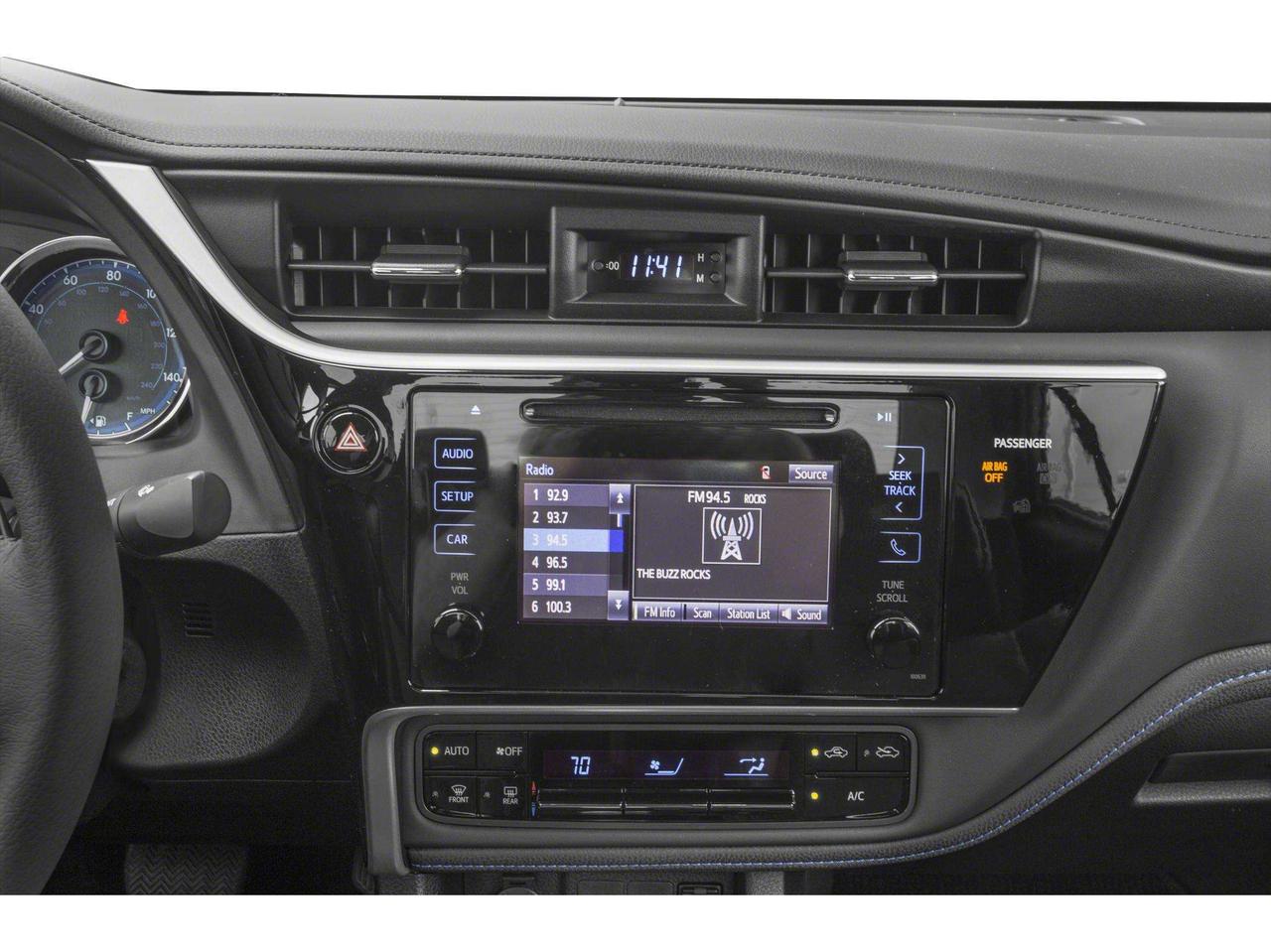 2019 Toyota Corolla 4-door Sedan SE CVTi-S Photo