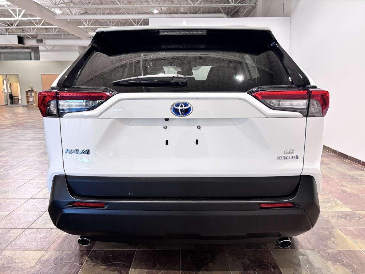 2023 Toyota RAV4 Hybrid LE AWD Photo