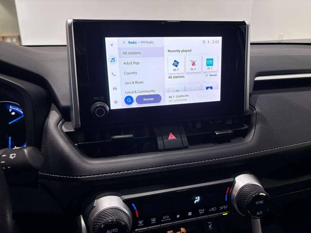 2023 Toyota RAV4 Hybrid LE AWD Photo