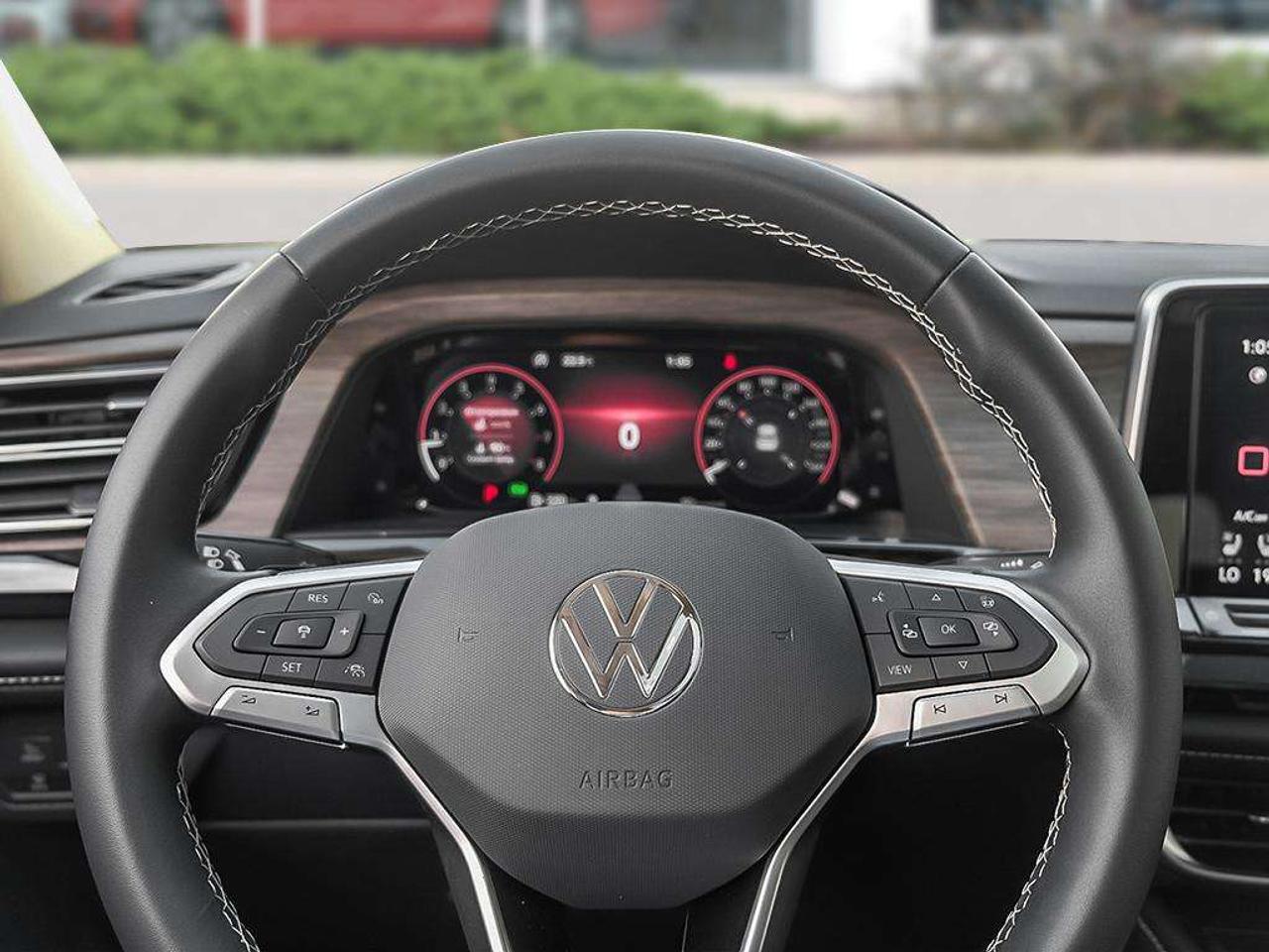 2026 Volkswagen Atlas 2.0 TSI Highline  VW Certified Carplay Photo