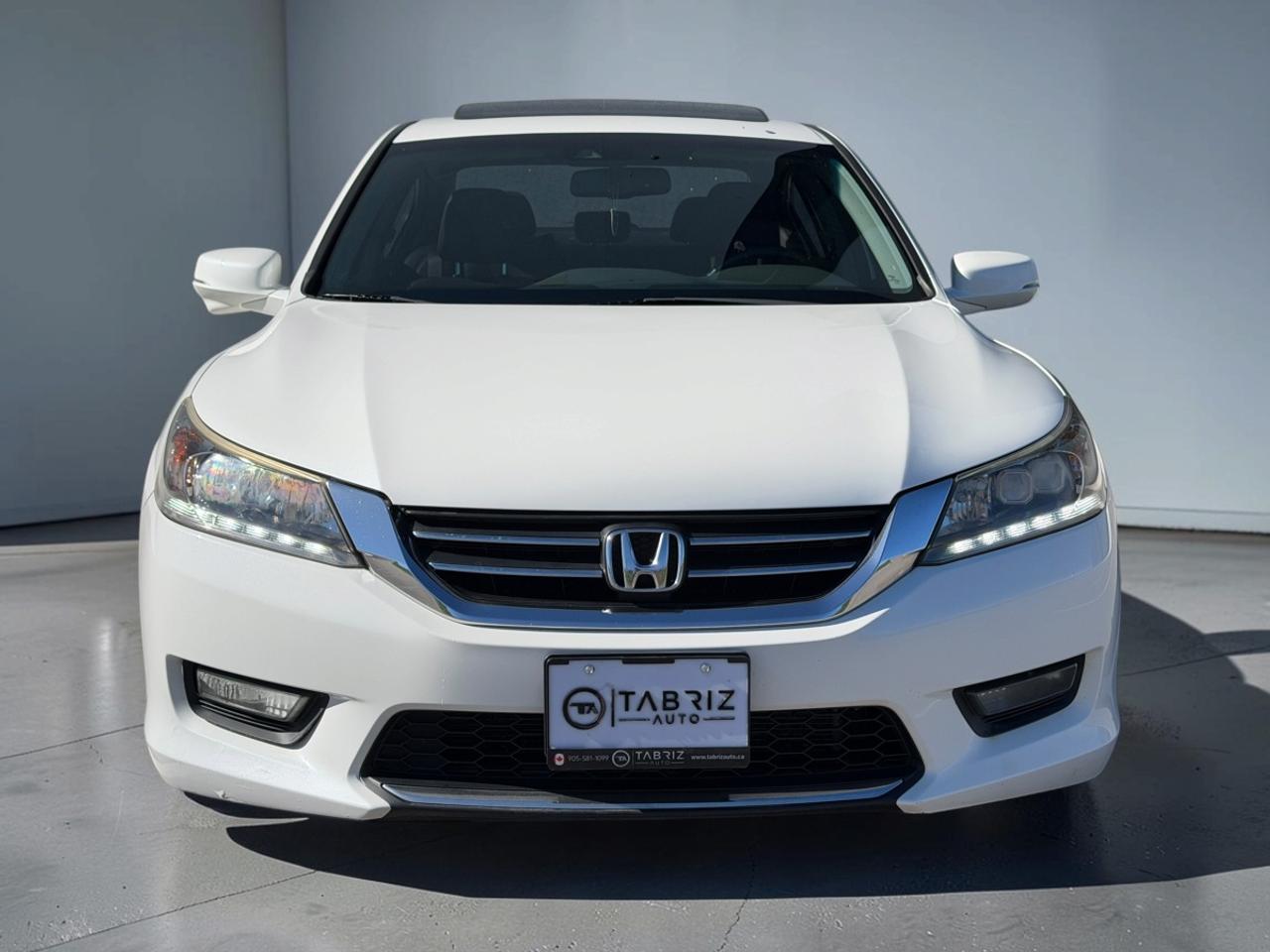 2015 Honda Accord Touring Photo
