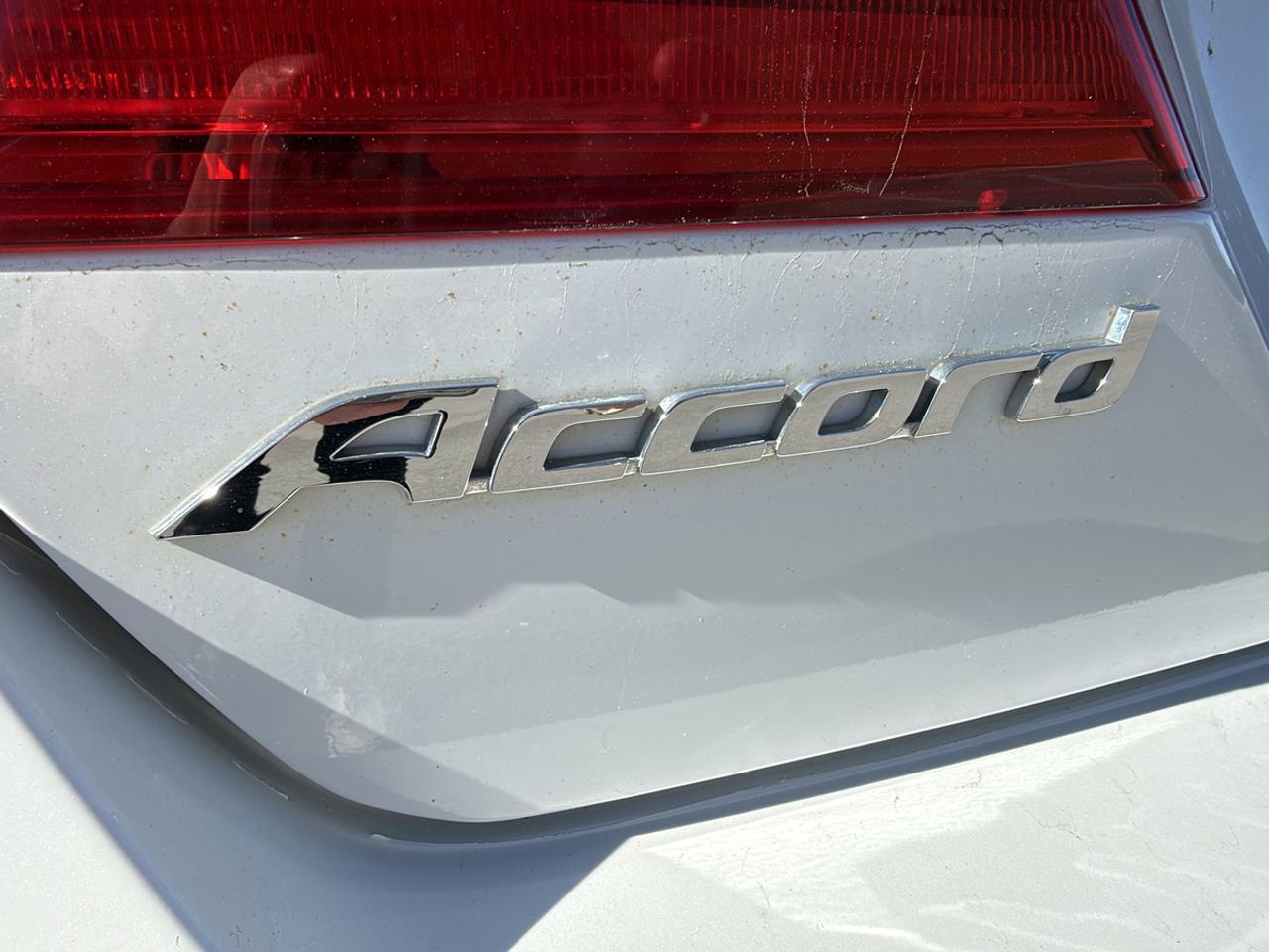 2015 Honda Accord Touring Photo