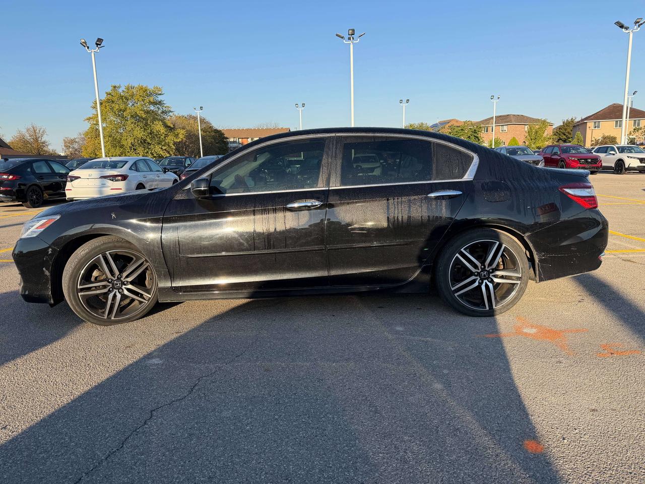 2017 Honda Accord Touring   LEATHER   SUNROOF   NO CLAIMS Photo
