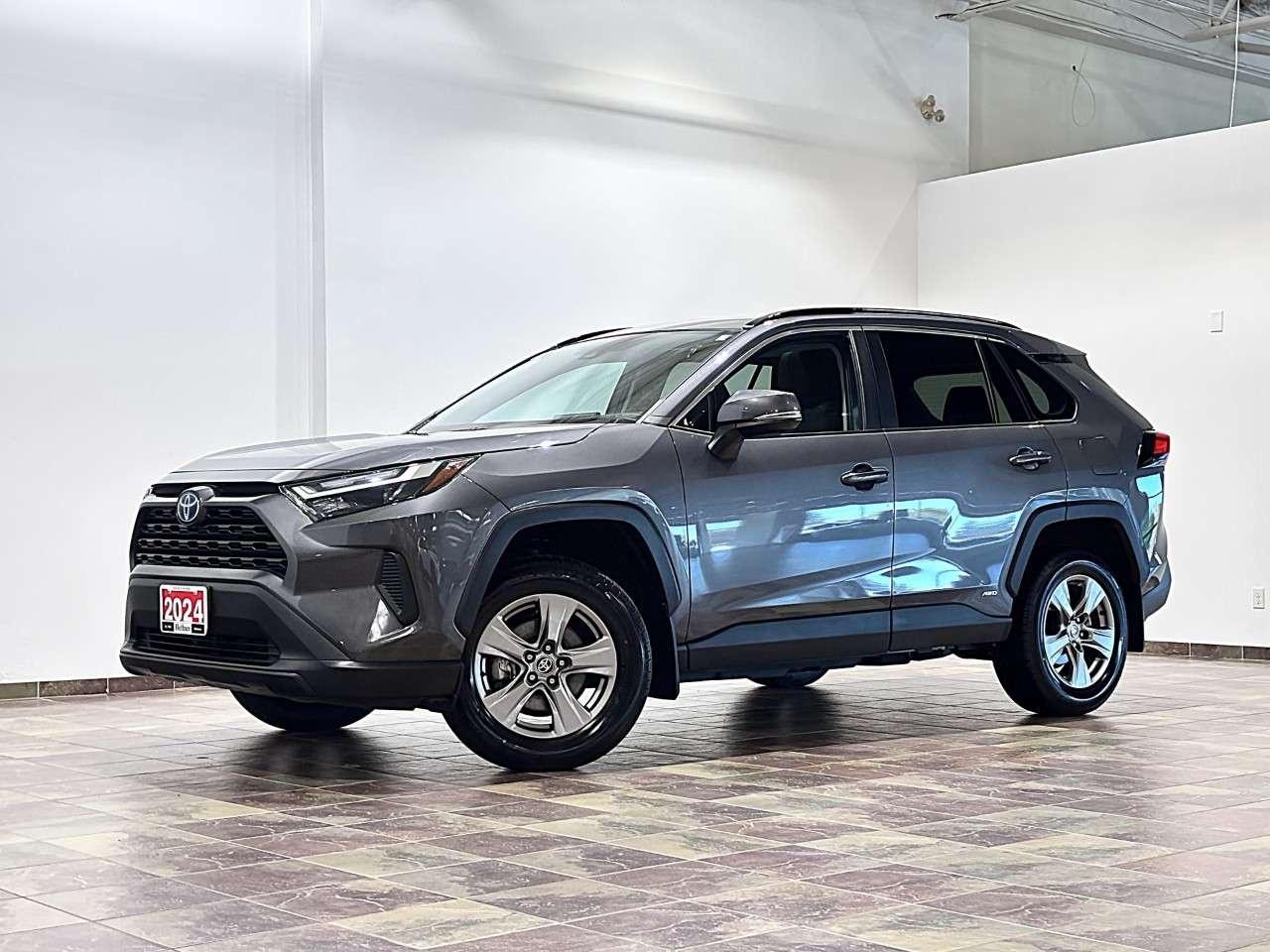 2024 Toyota RAV4 Hybrid XLE AWD Photo1