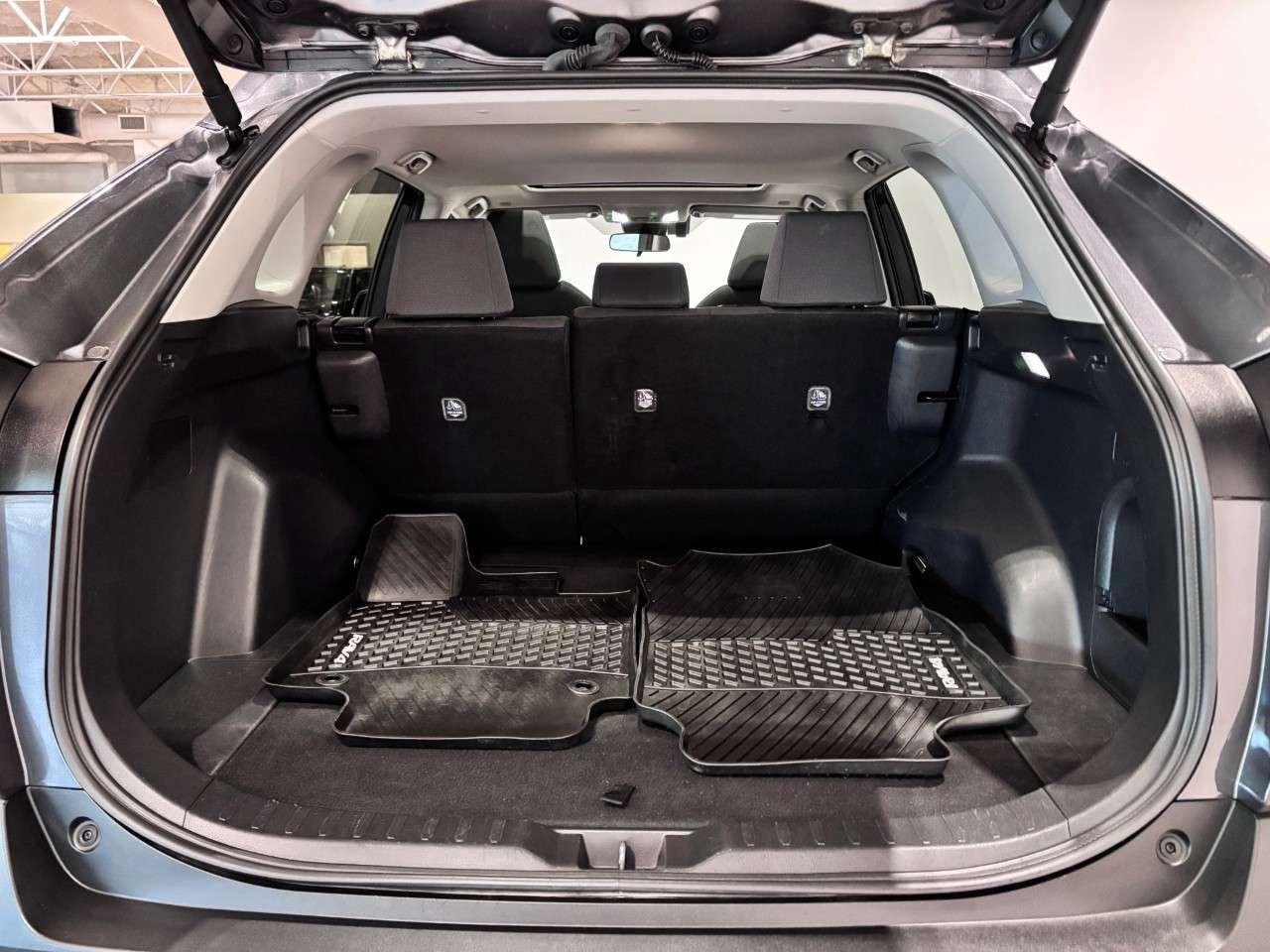 2024 Toyota RAV4 Hybrid XLE AWD Photo