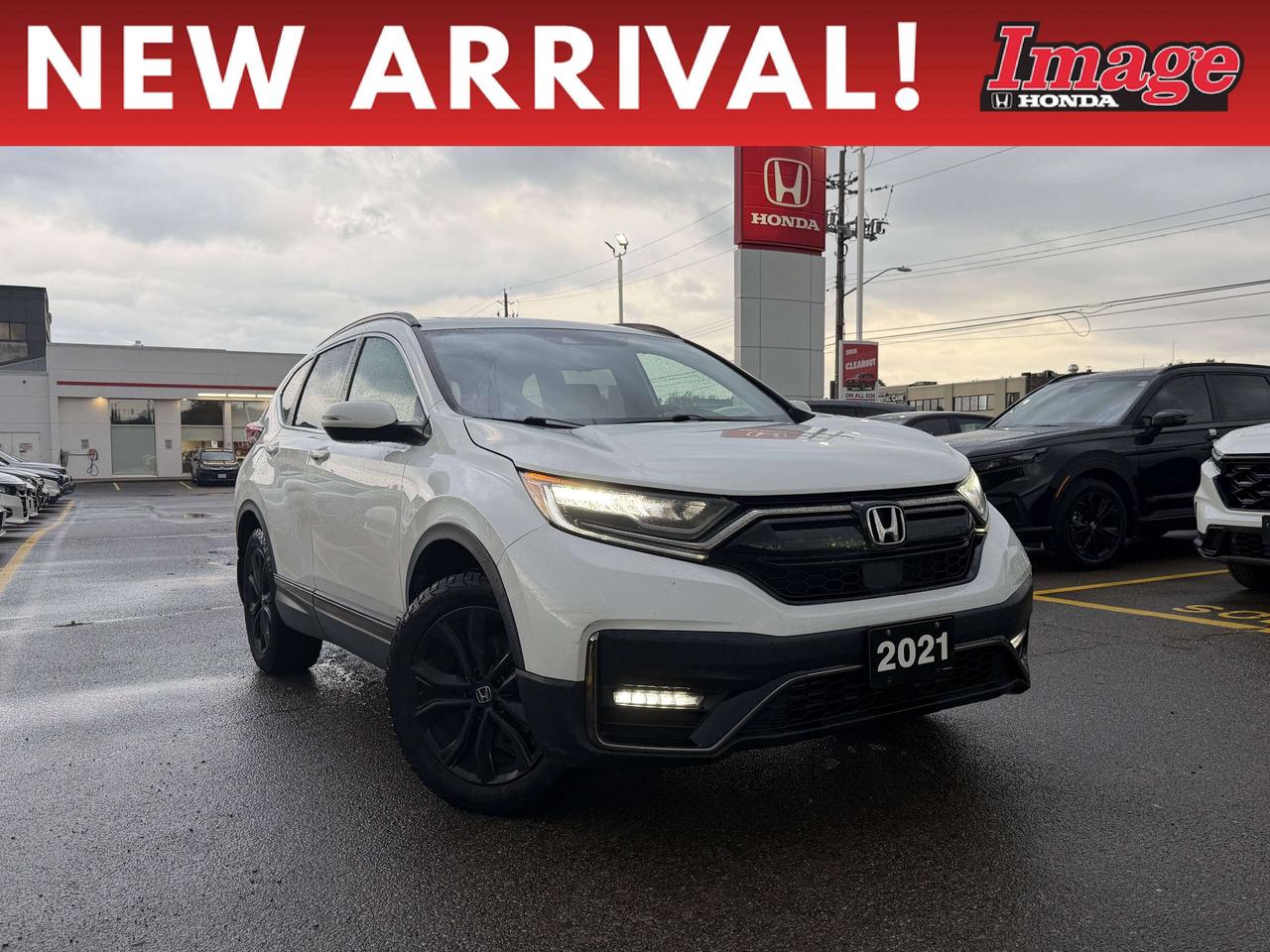 2021 Honda CR-V Black Edition   NO CLAIMS   ONE OWNER   PANO ROOF Photo0