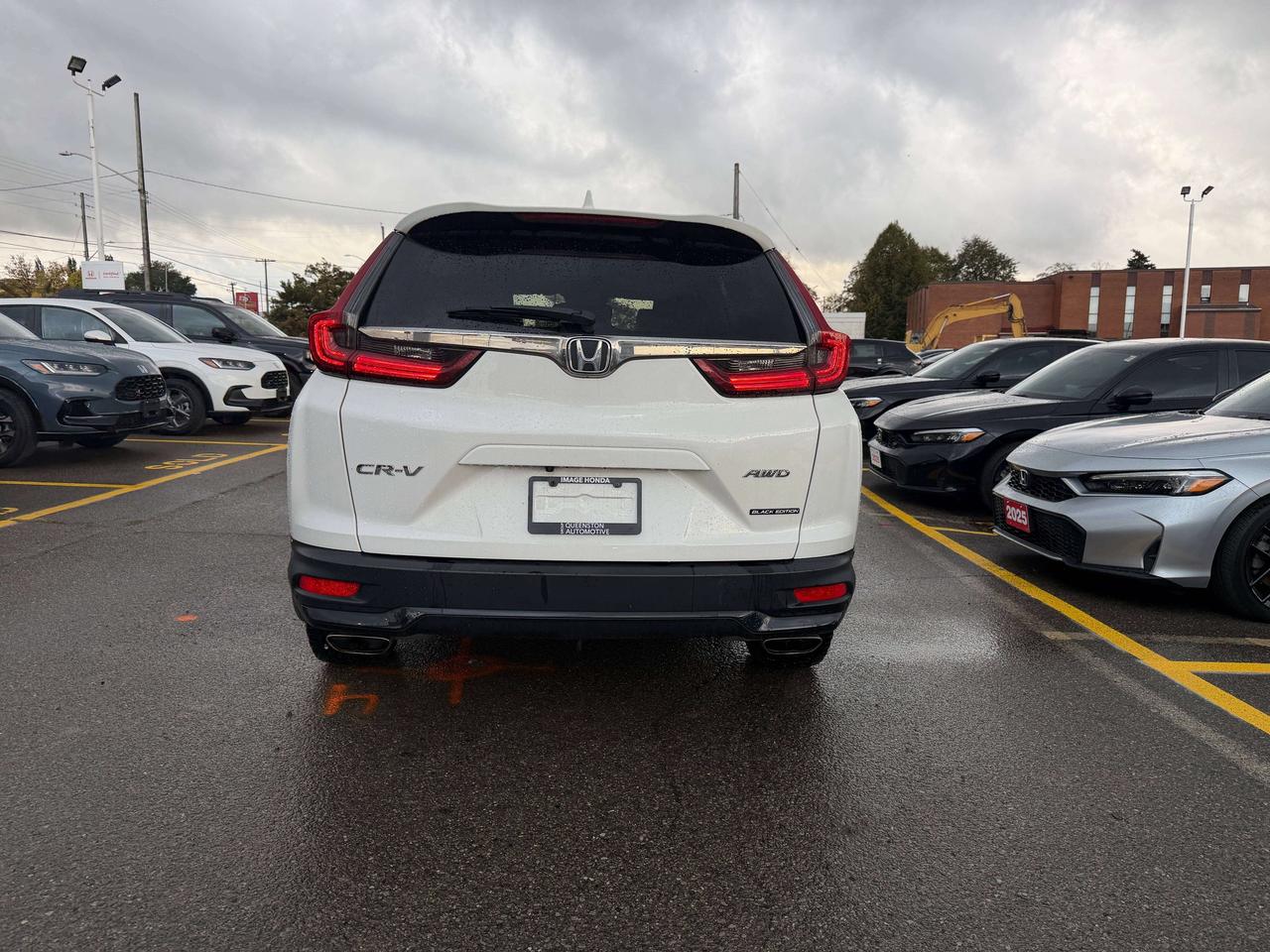 2021 Honda CR-V Black Edition   NO CLAIMS   ONE OWNER   PANO ROOF Photo