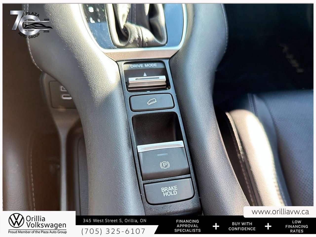 2024 Honda HR-V EX-L Navi Real Time AWD   Power Moonroof   Wireless CarPlay / Photo