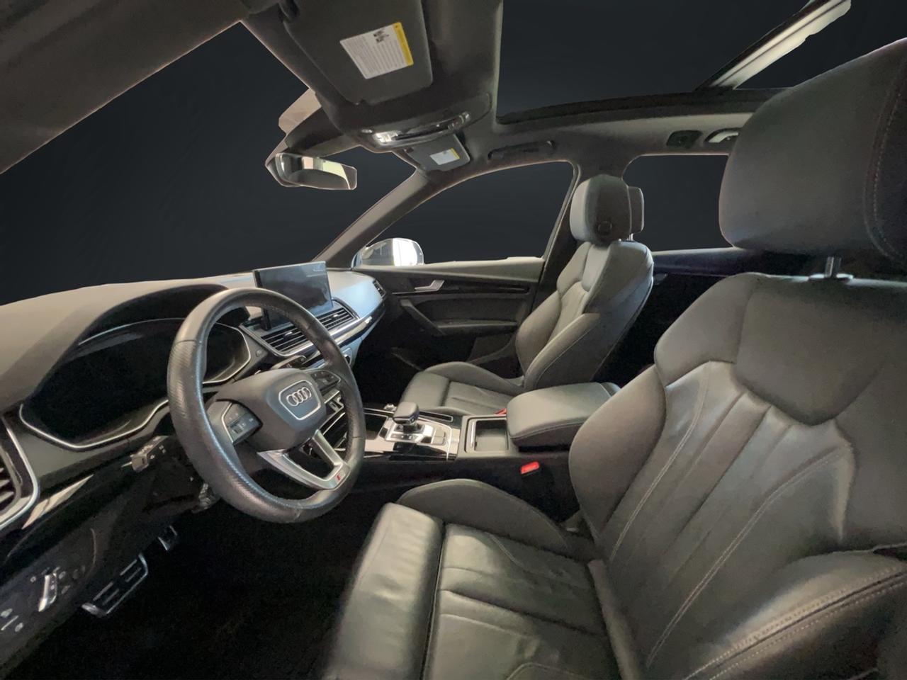 2022 Audi Q5 Premium Plus Photo