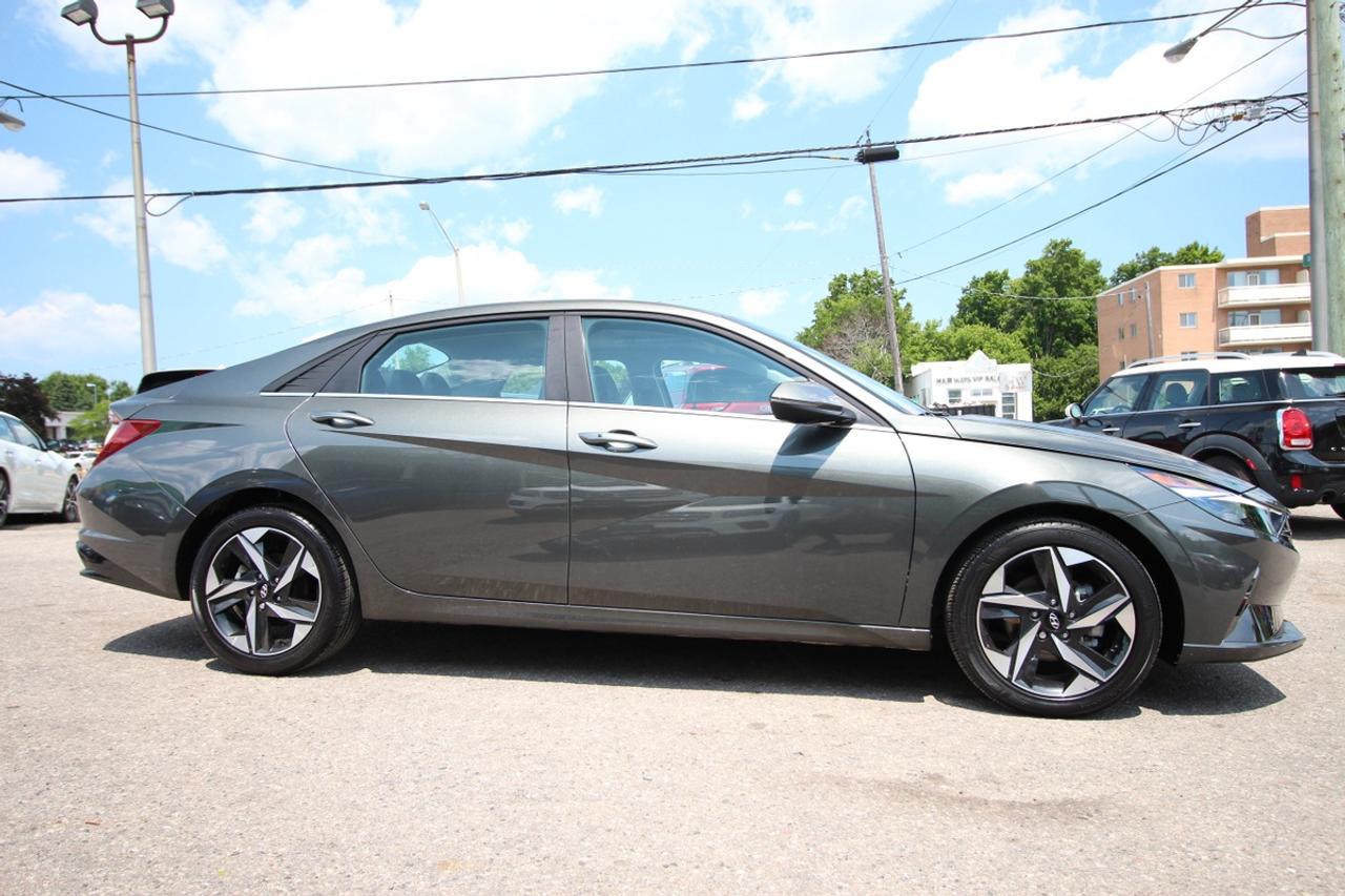 2023 Hyundai Elantra LUXURY - ONE OWNER LOW KMS Photo