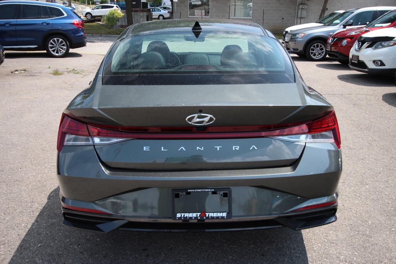 2023 Hyundai Elantra LUXURY - ONE OWNER LOW KMS Photo