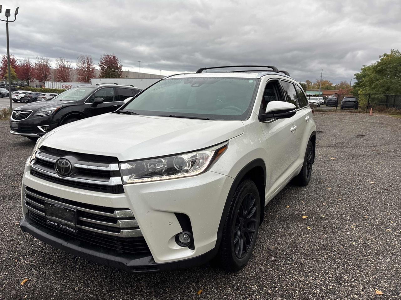 2019 Toyota Highlander LIMITED  Photo0