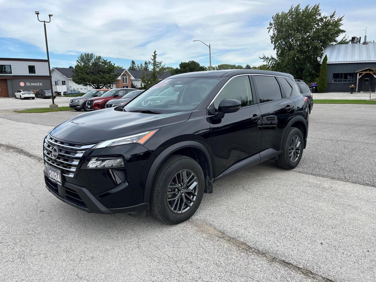 2024 Nissan Rogue S 4dr All-Wheel Drive Sport Utility Photo2