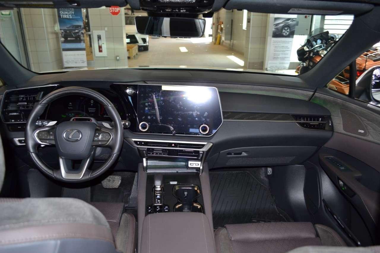 2025 Lexus RX 450h EXECUTIVE Photo