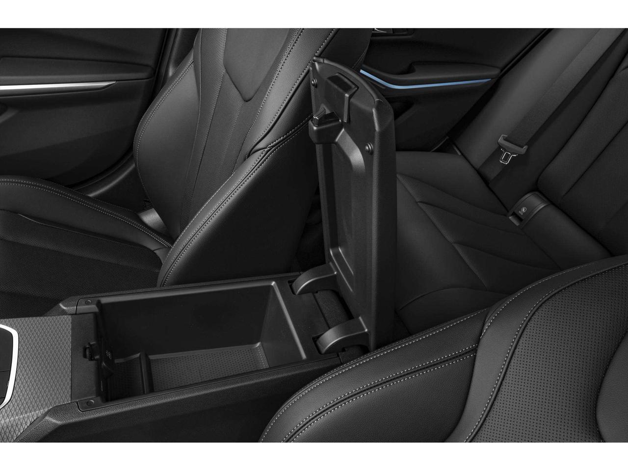 2026 BMW 3 Series xDrive Sedan Photo