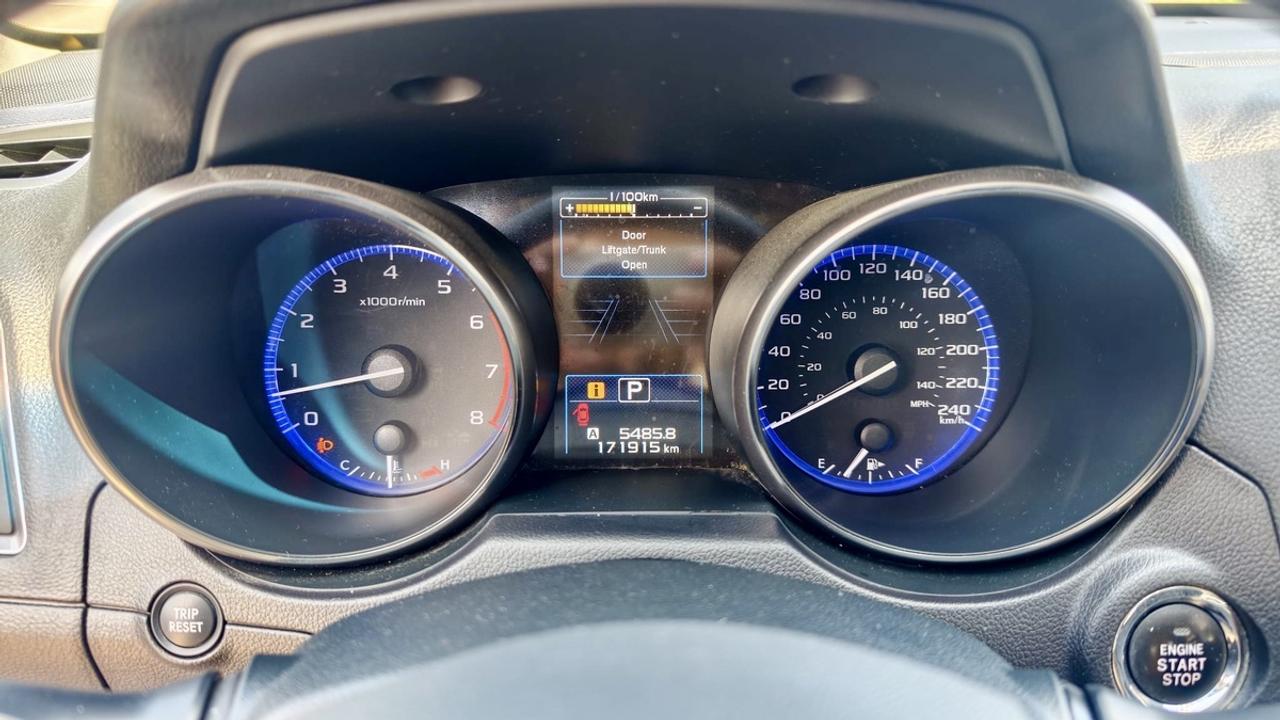 2015 Subaru Outback LIMITED Photo