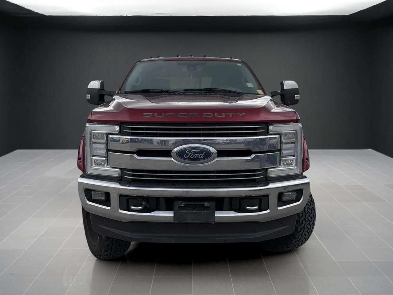 2018 Ford F-350 SUPERDUTY F-350 SRW   4WD   6.7L   LARIAT Photo1
