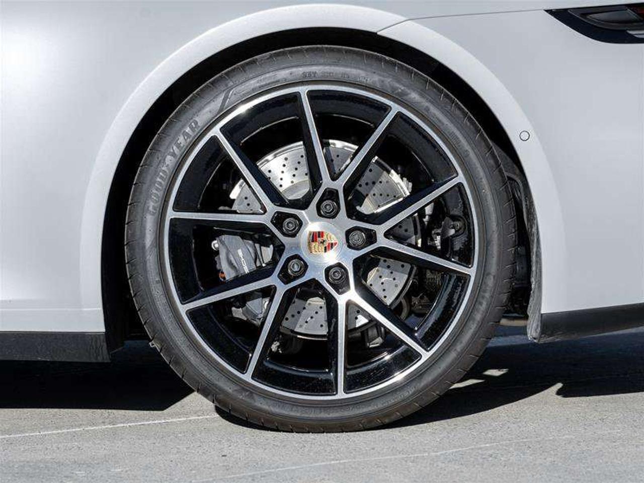 2025 Porsche 911 Carrera Coupe Sport Chrono Pkg Sport Exhaust System incl. Tailpipes in Black 20/21 Carrera S Wheel Photo