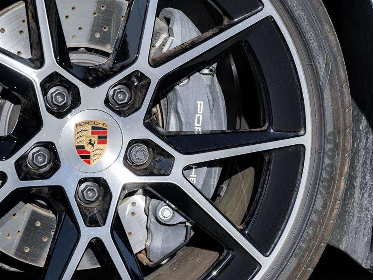 2025 Porsche 911 Carrera Coupe Sport Chrono Pkg Sport Exhaust System incl. Tailpipes in Black 20/21 Carrera S Wheel Photo