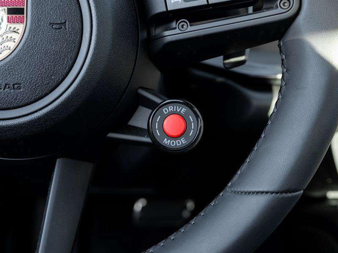 2025 Porsche 911 Carrera Coupe Sport Chrono Pkg Sport Exhaust System incl. Tailpipes in Black 20/21 Carrera S Wheel Photo
