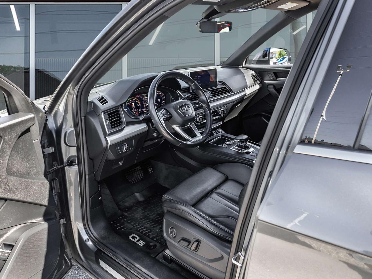 2020 Audi Q5 E Plug-In Hybrid Quattro AWD   Panoramic Sunroof   Leather   Heated Seats Photo