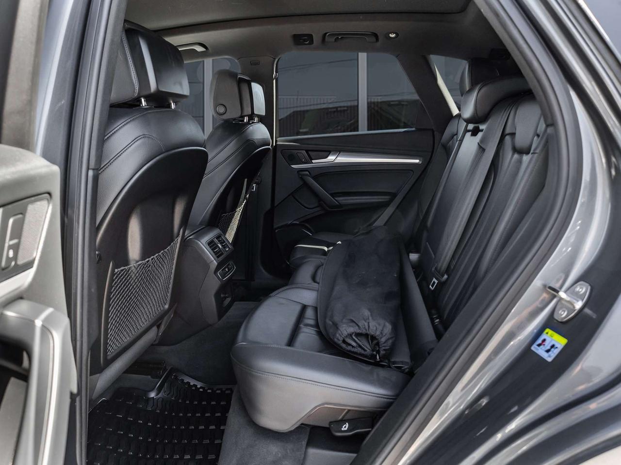 2020 Audi Q5 E Plug-In Hybrid Quattro AWD   Panoramic Sunroof   Leather   Heated Seats Photo