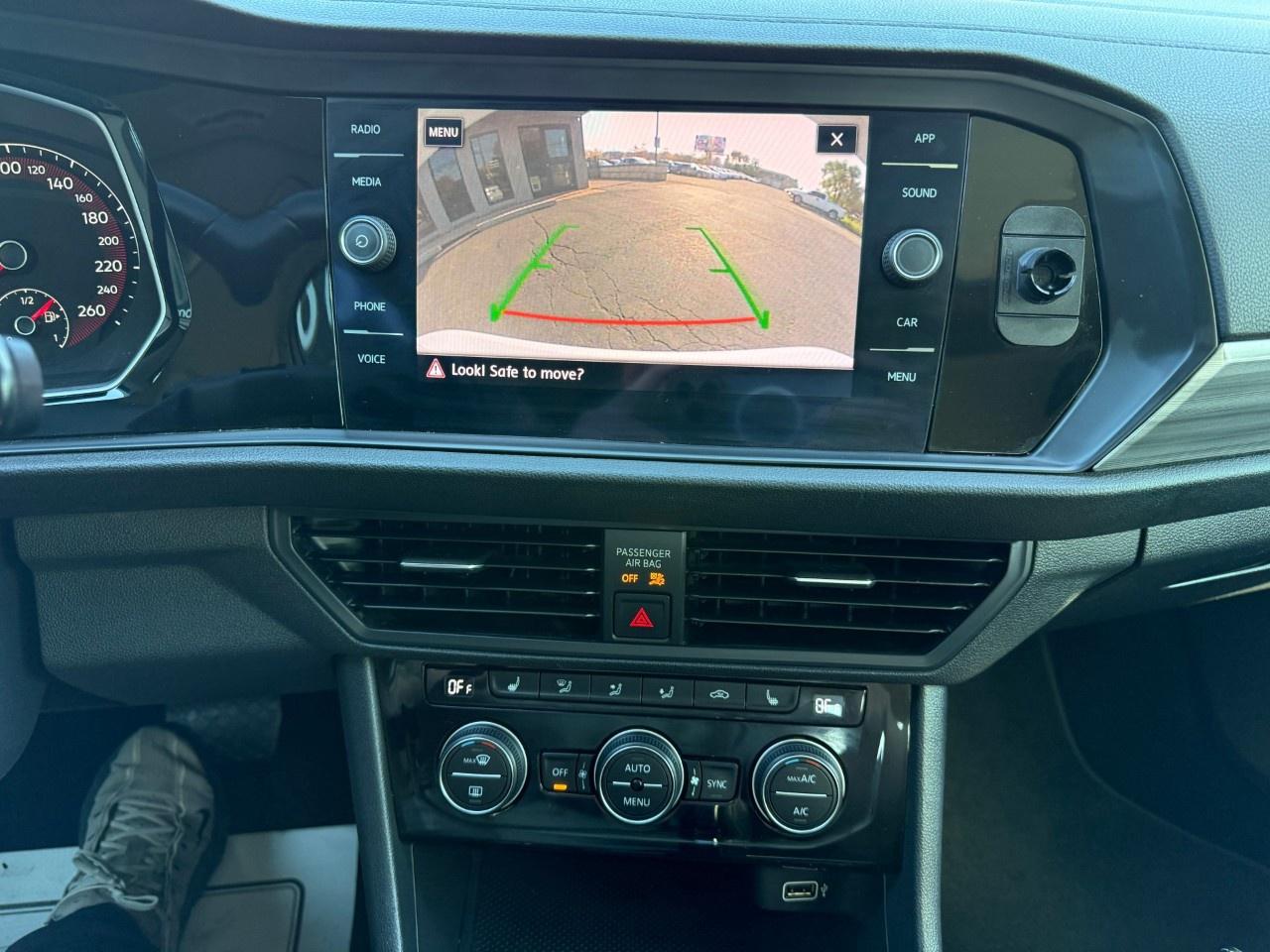 2019 Volkswagen Jetta Highline auto Photo