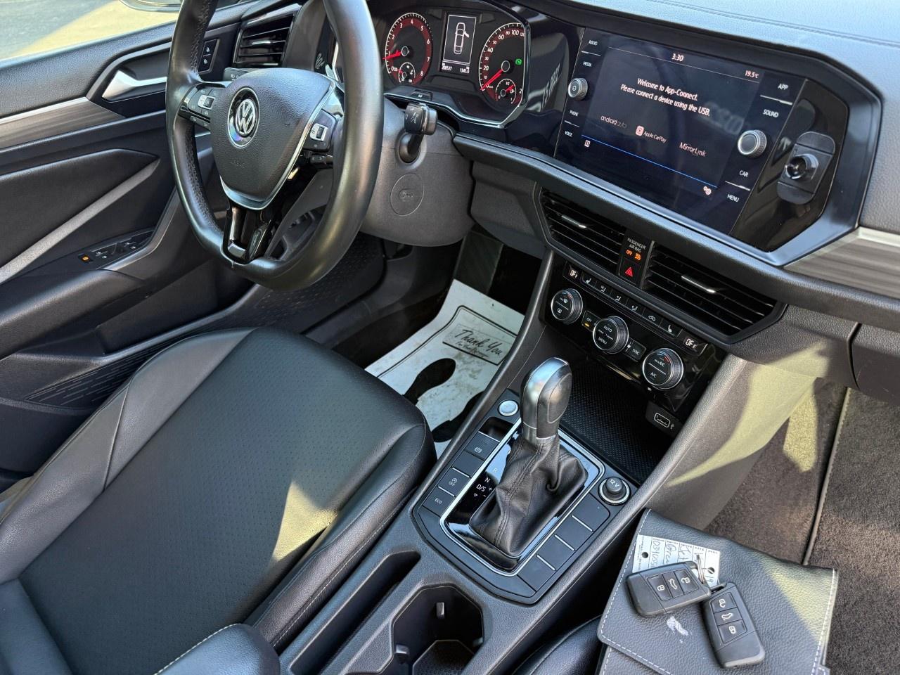 2019 Volkswagen Jetta Highline auto Photo