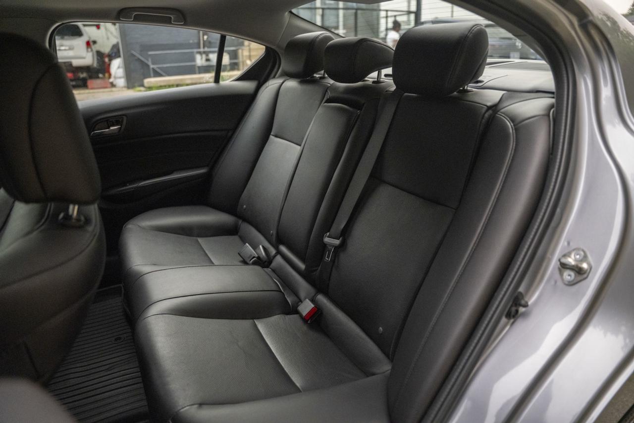 2018 Acura ILX Premium - NO ACCIDENTS Photo