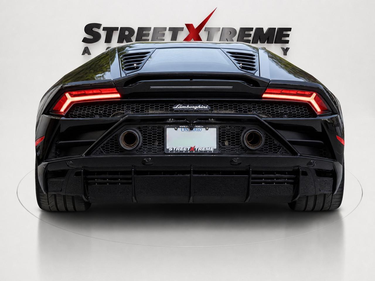 2023 Lamborghini Huracan EVO AWD Photo
