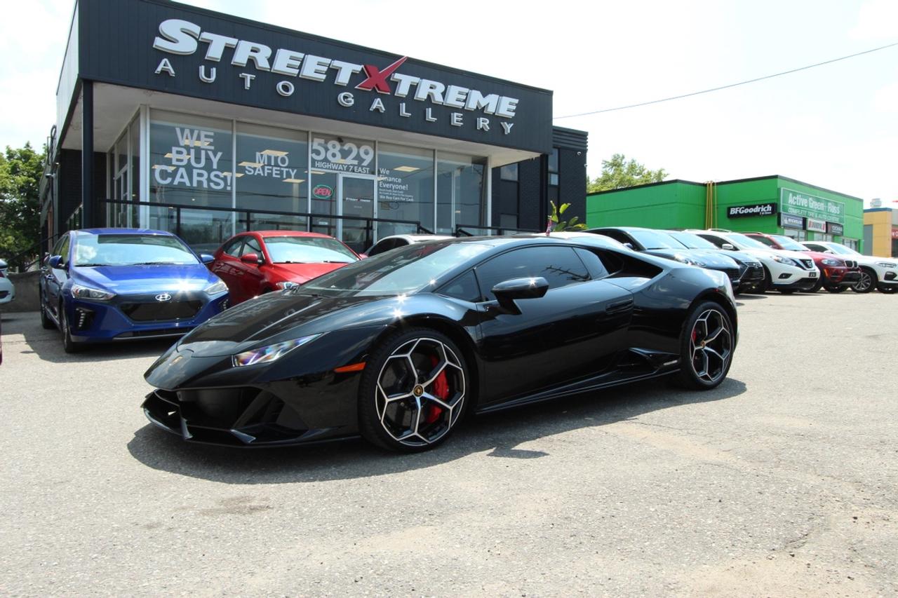 2023 Lamborghini Huracan EVO AWD Photo