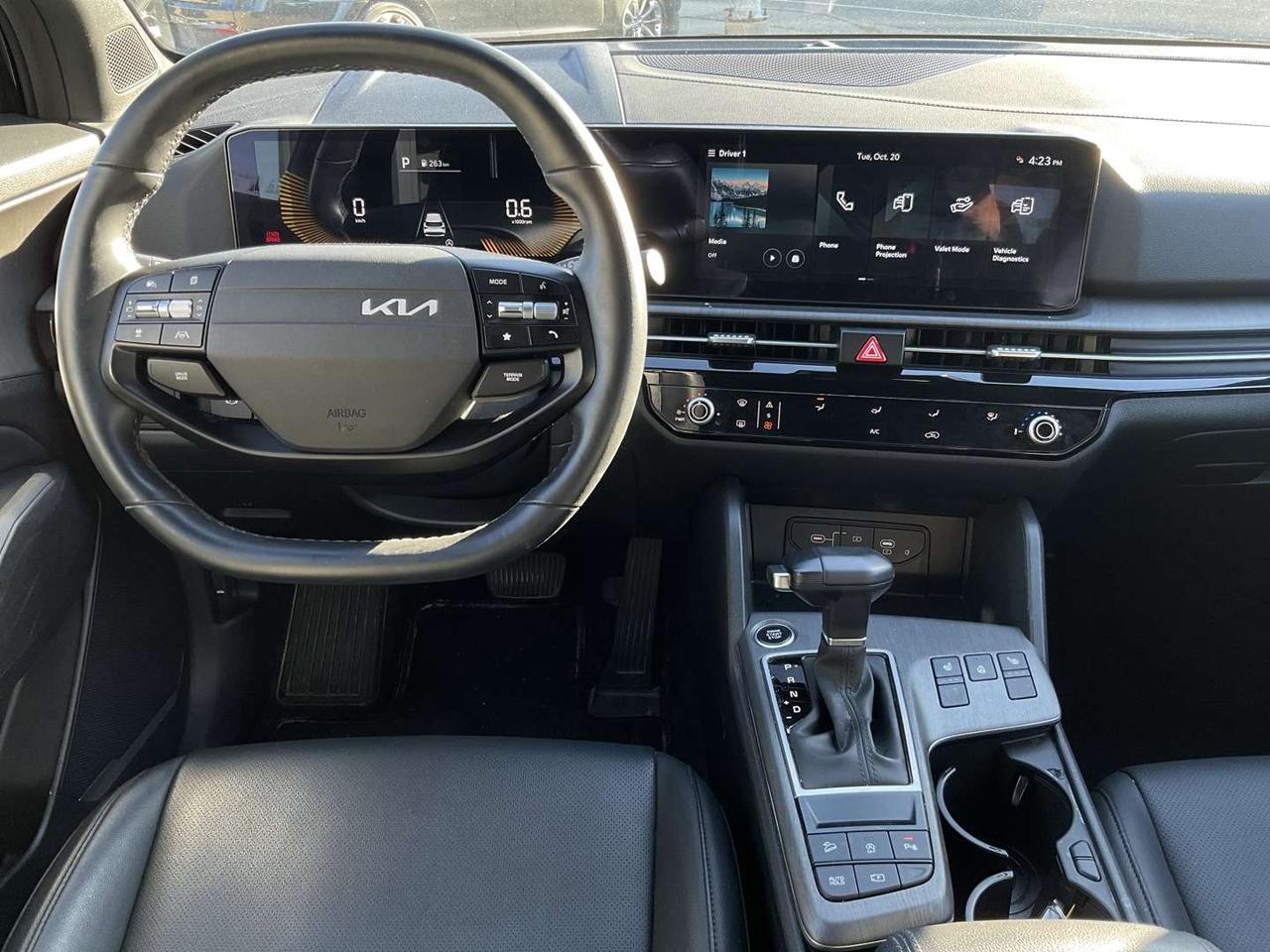 2026 Kia Sportage X-LINE -LTHR! BACK-UP CAM! BSM! CAR PLAY! REMOTE START! Photo