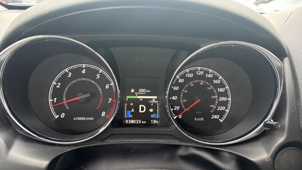 2025 Mitsubishi RVR SE Photo